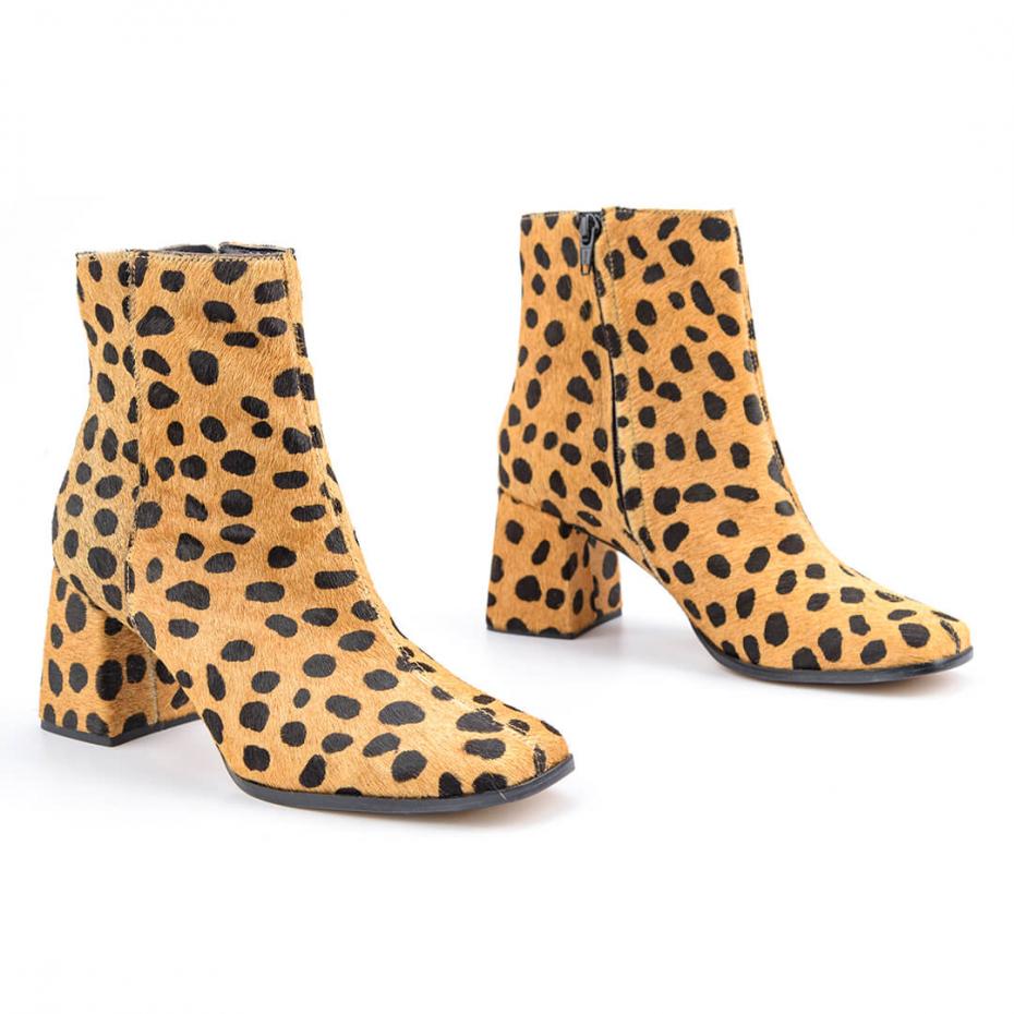 Bota ankle animal print