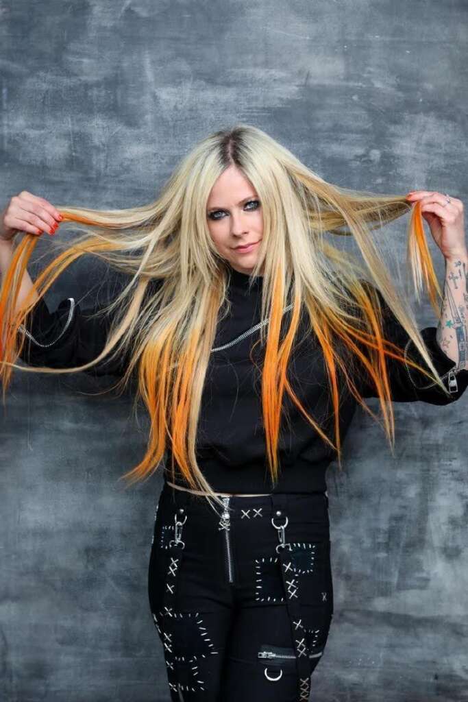 Estilo punk rock da cantora Avril Lavigne