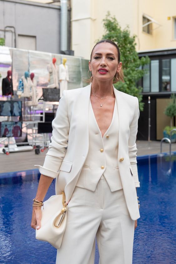 colete-e-blazer-tendencia-2023-fashion-a-porter-02