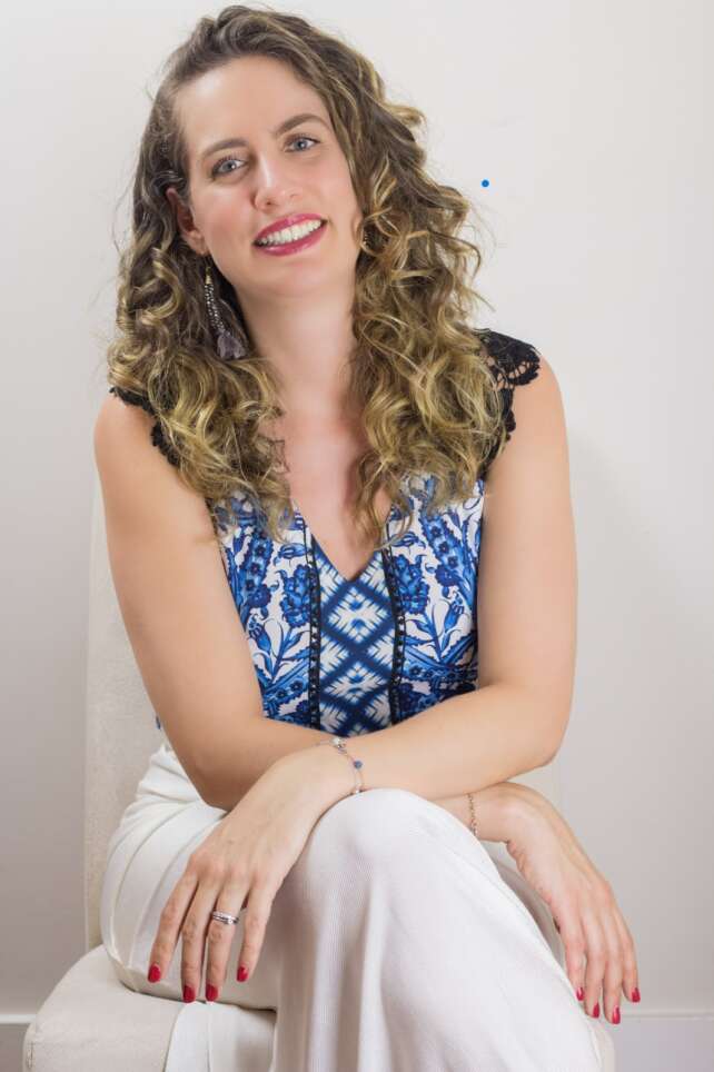 Dra. Maria Fernanda Caliani, especialista em terapia cognitiva comportamental