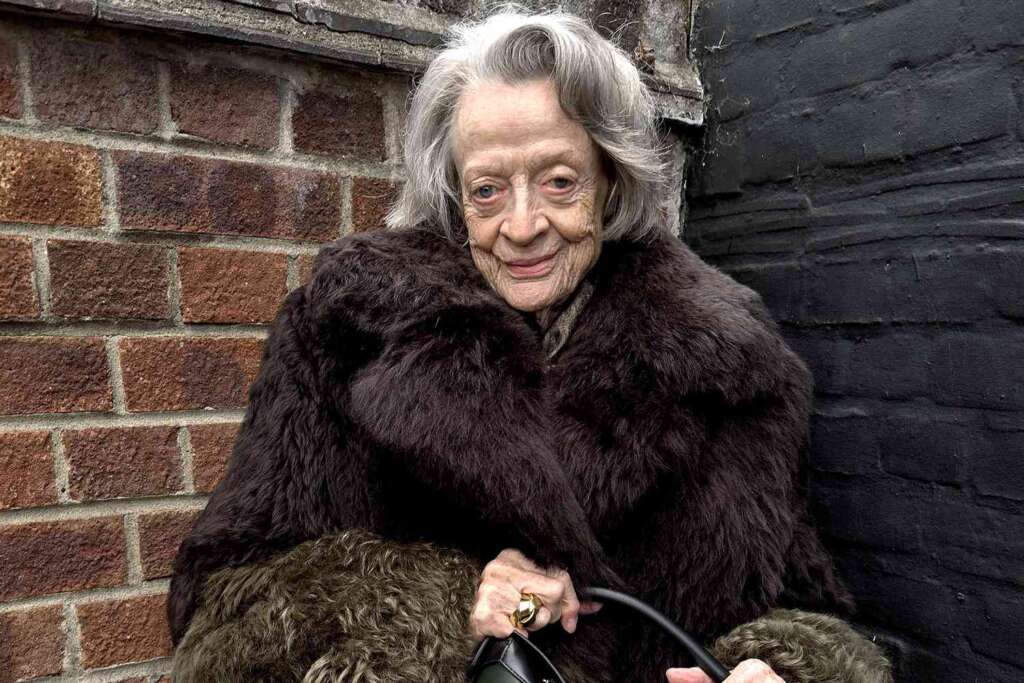 Atriz Maggie Smith