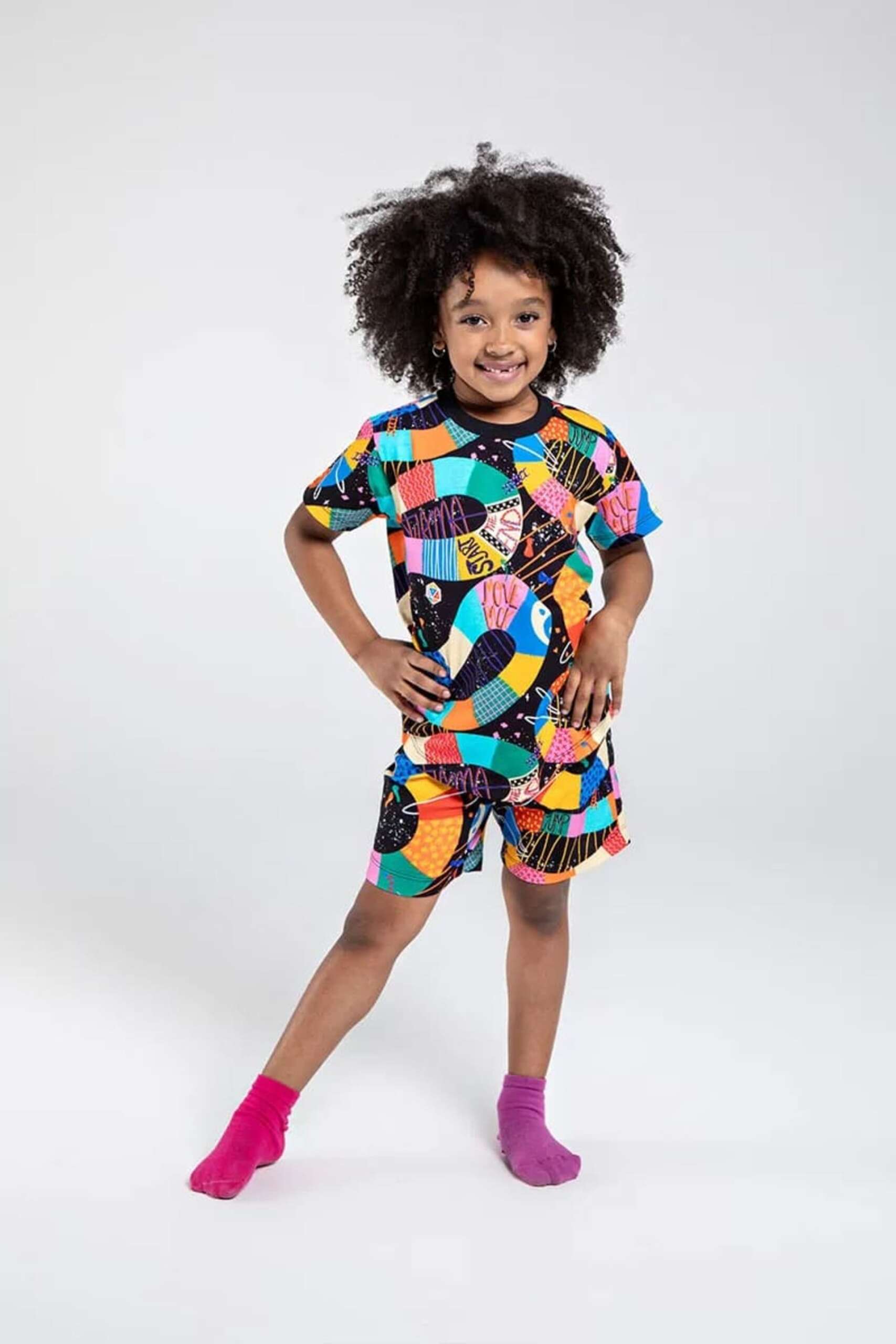 Shorts e Camiseta Pijama Infantil Estampa Jogo de Tabuleiro (Foto: Reprodução/Site)