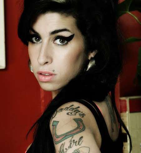 Amy Winehouse Crédito: Reprodução
